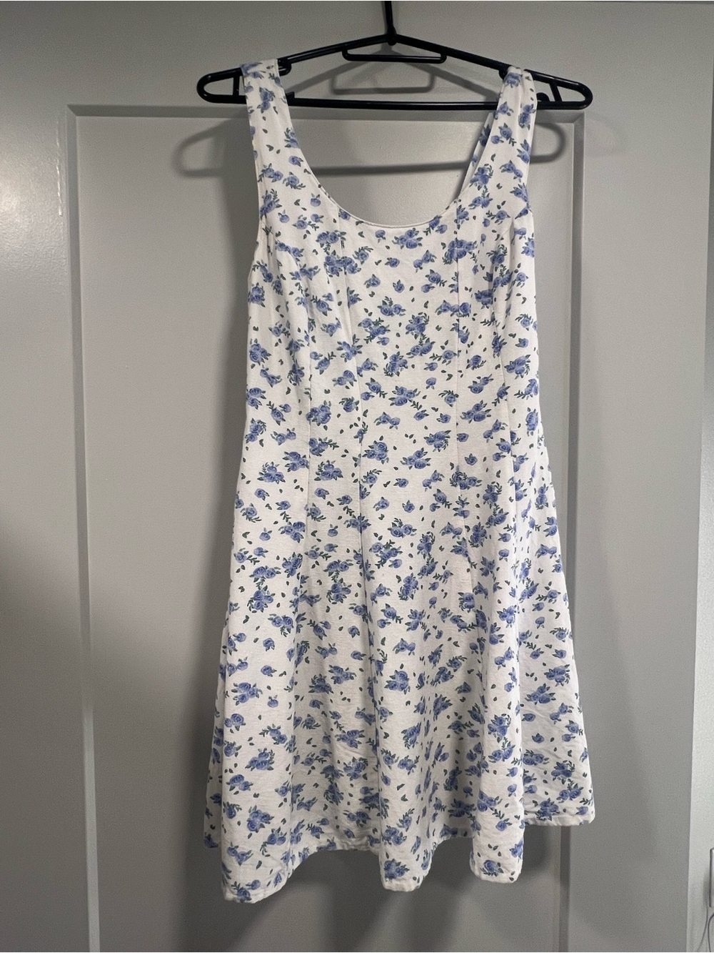 Blue Floral Midi Dress - Sleeveless Scoop Neck